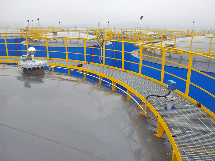 石油庫(kù)現(xiàn)場(chǎng)圖 石油庫(kù)現(xiàn)場(chǎng)圖